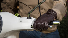 Load image into Gallery viewer, Brown Cordero Gloves