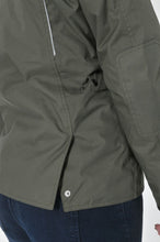 Load image into Gallery viewer, Women's Olive Avventura Jacket