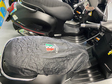 Load image into Gallery viewer, Corazzo Waterproof Seat Cover